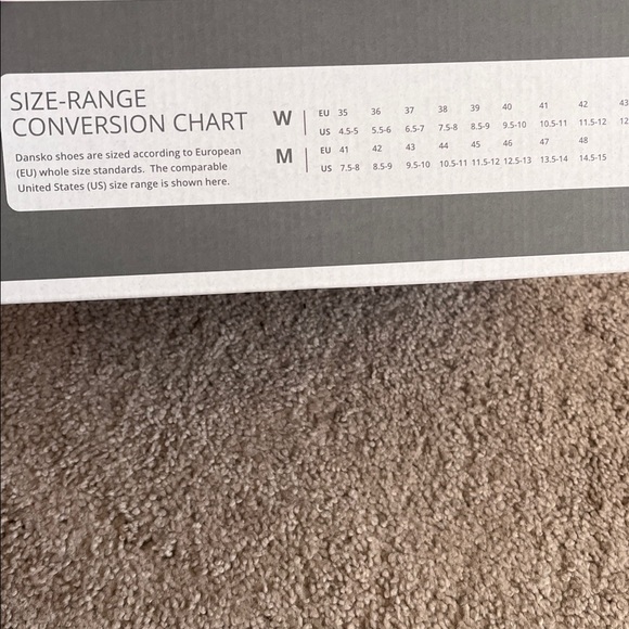 NIB Sz 39 Dansko Burnished Nubuck Clog - Picture 5 of 7